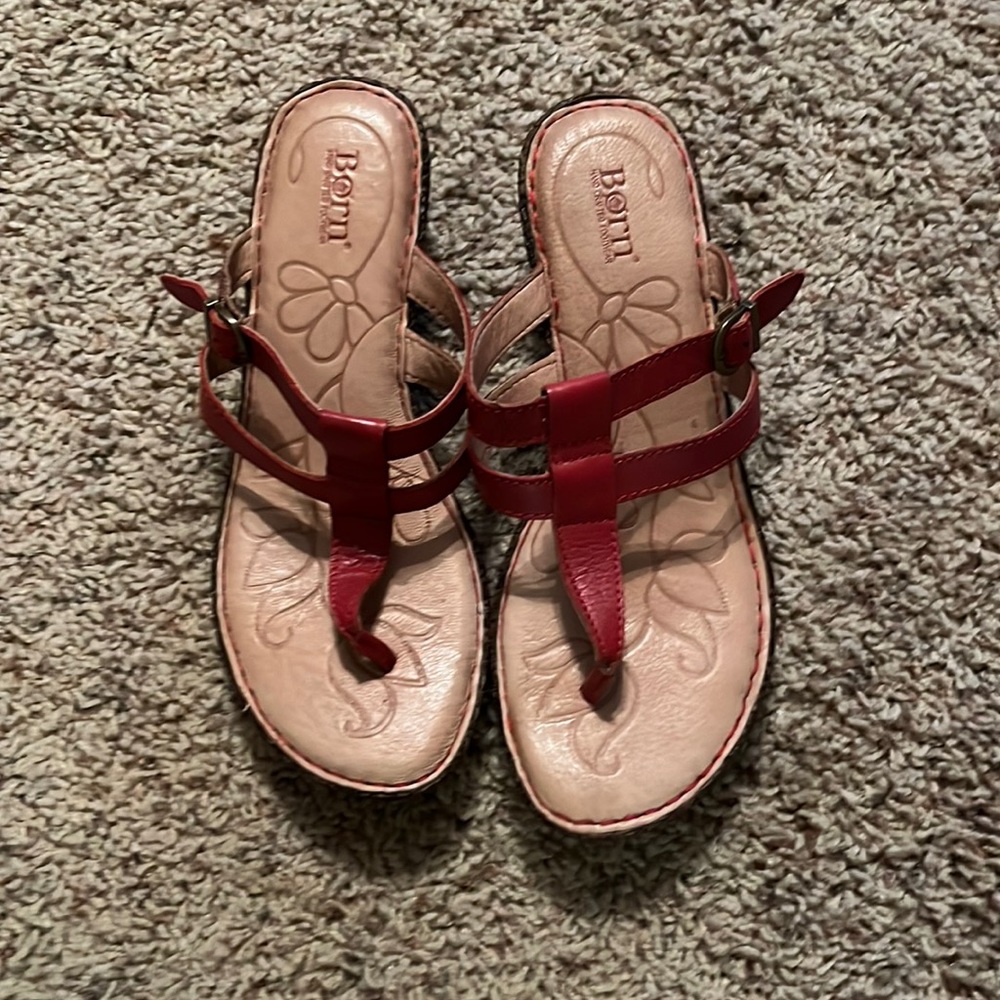 Born sandals. Used slightly. Size 8